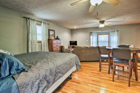 Stockton Lake Escape with Kitchen, Half Mile to Lake